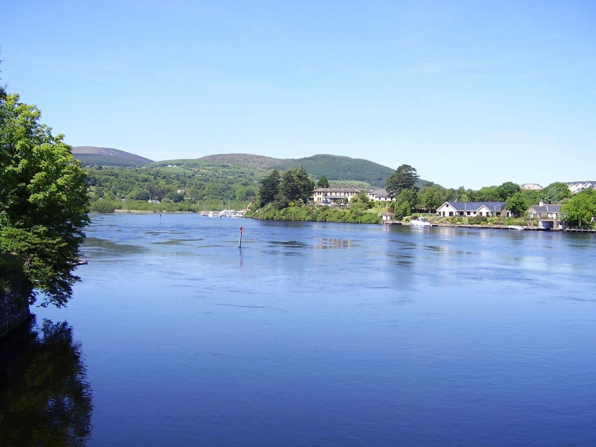 The Lakeside Hotel & Leisure Centre Killaloe Exterior foto